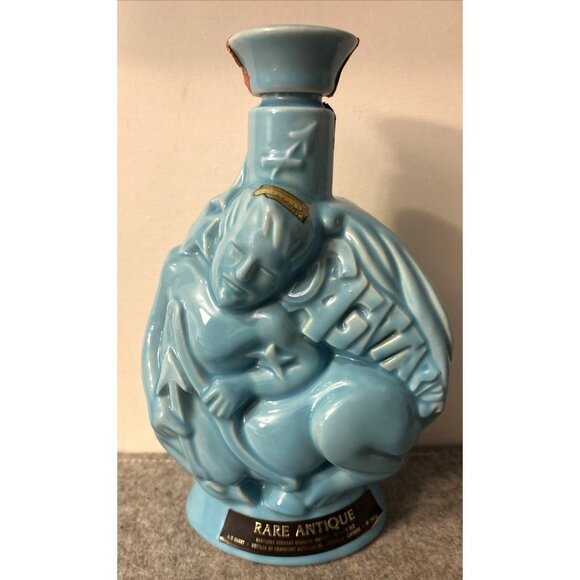 Vintage 1970 Rare Antique Zodiac Gemini/Sagittarius Collectable Whiskey bottle - Picture 1 of 12